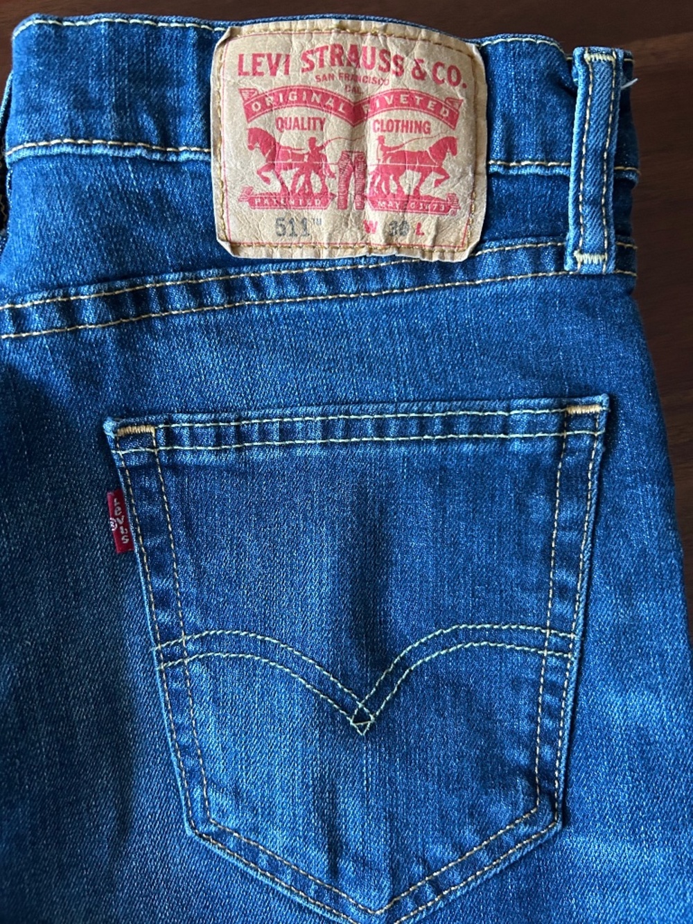Levi’s 511 Slim Fit Denim Shorts – Women’s Size 30 – Dark Wash